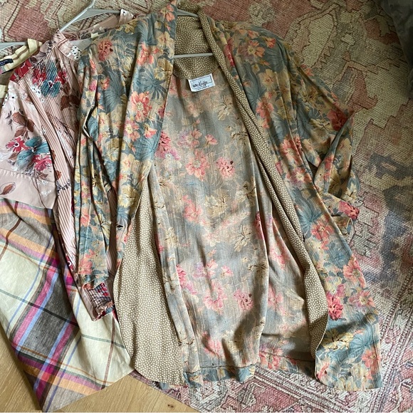Vintage Retro Blouse Bundle | Size L/XL - Picture 5 of 13